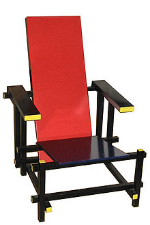 220px-Rietveld_chair_1.JPG